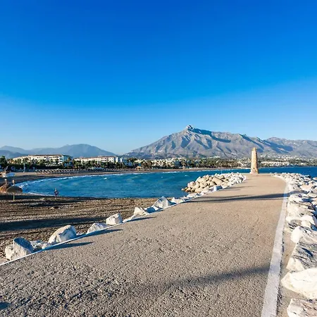By Riva - Gorgeous 2 Bedroom In Centre Of Puerto Banus