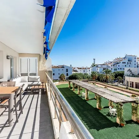 By Riva - Gorgeous 2 Bedroom In Centre Of Puerto Banus Marbella