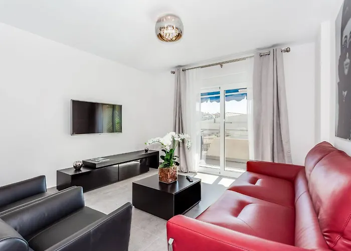 Appartement By Riva - Gorgeous 2 Bedroom In Centre Of Puerto Banus *