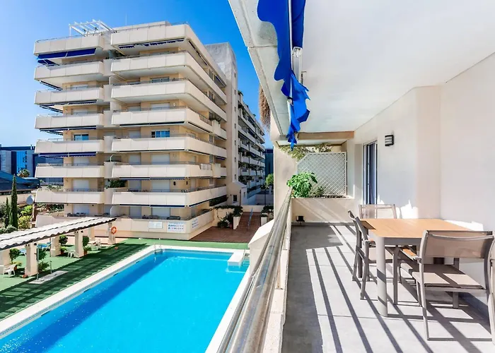 By Riva - Gorgeous 2 Bedroom In Centre Of Puerto Banus Marbella