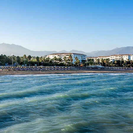 By Riva - Gorgeous 2 Bedroom In Centre Of Puerto Banus Apartamento